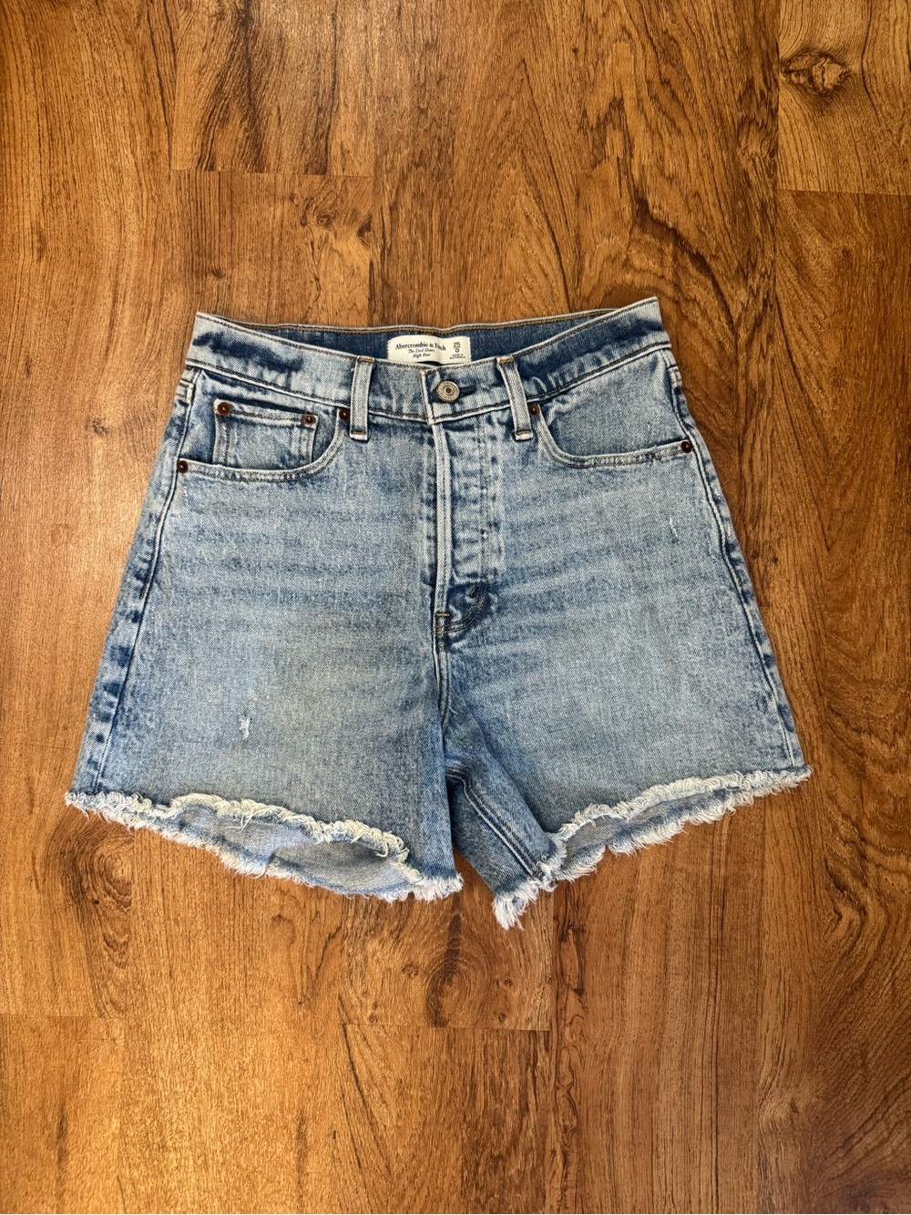 Abercrombie & Fitch The Dad Short High Rise. 25/0.